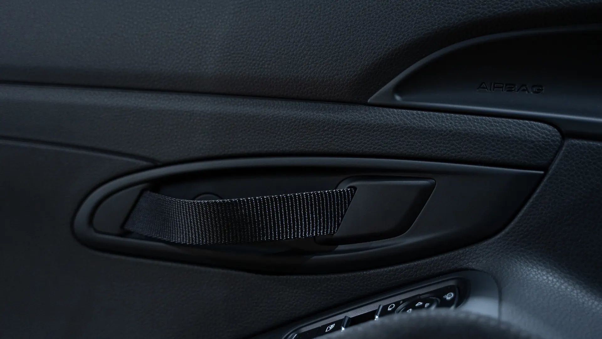 Porsche 718 — photo 17