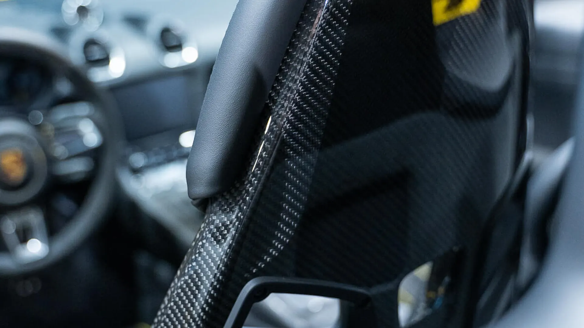 Porsche 718 — photo 36