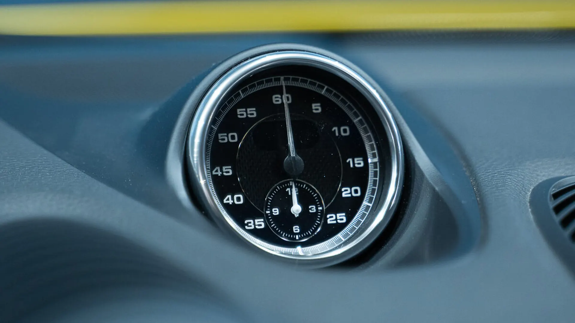 Porsche 718 — photo 37
