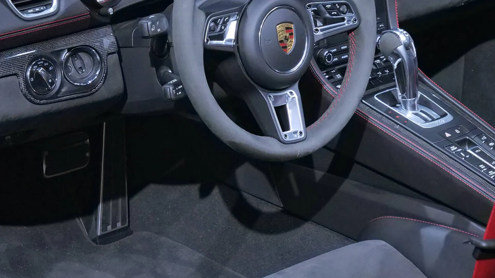 Porsche 718 — photo 38