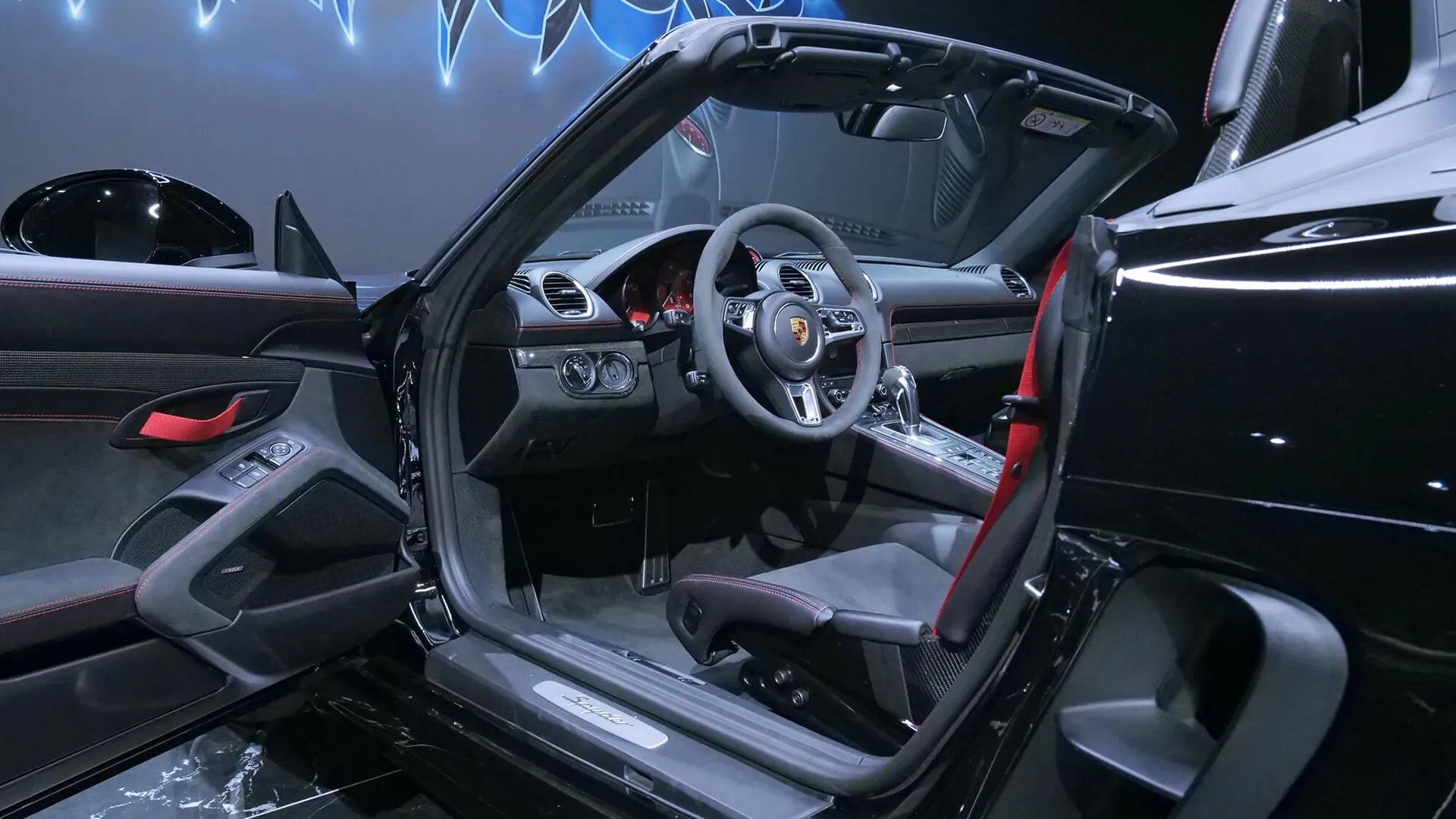 Porsche 718 — photo 9