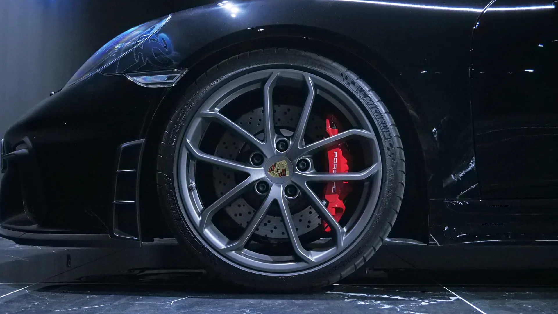 Porsche 718 — photo 8