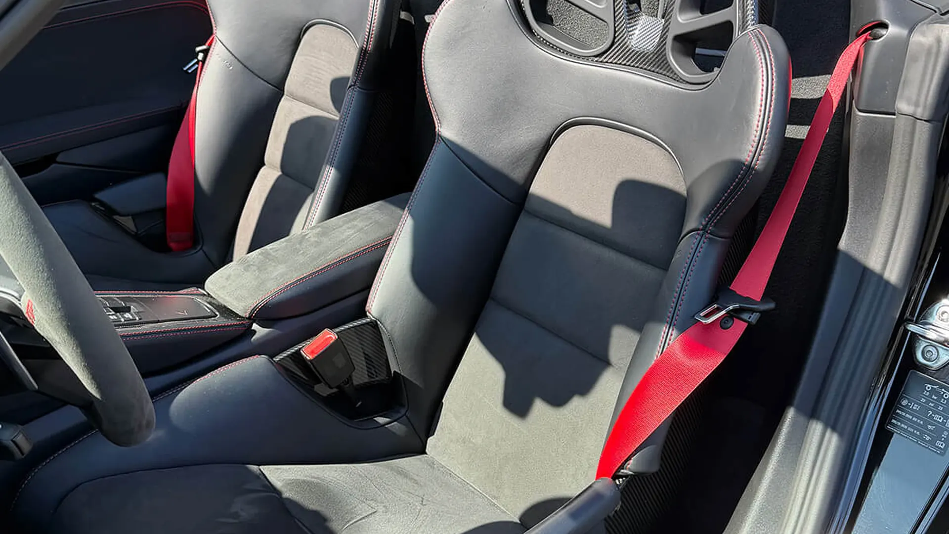 Porsche 718 — photo 16