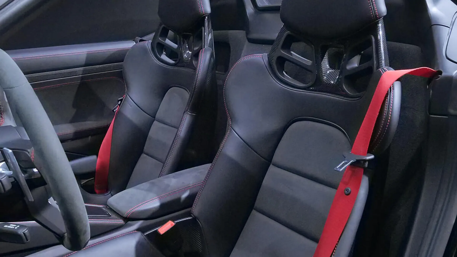 Porsche 718 — photo 11