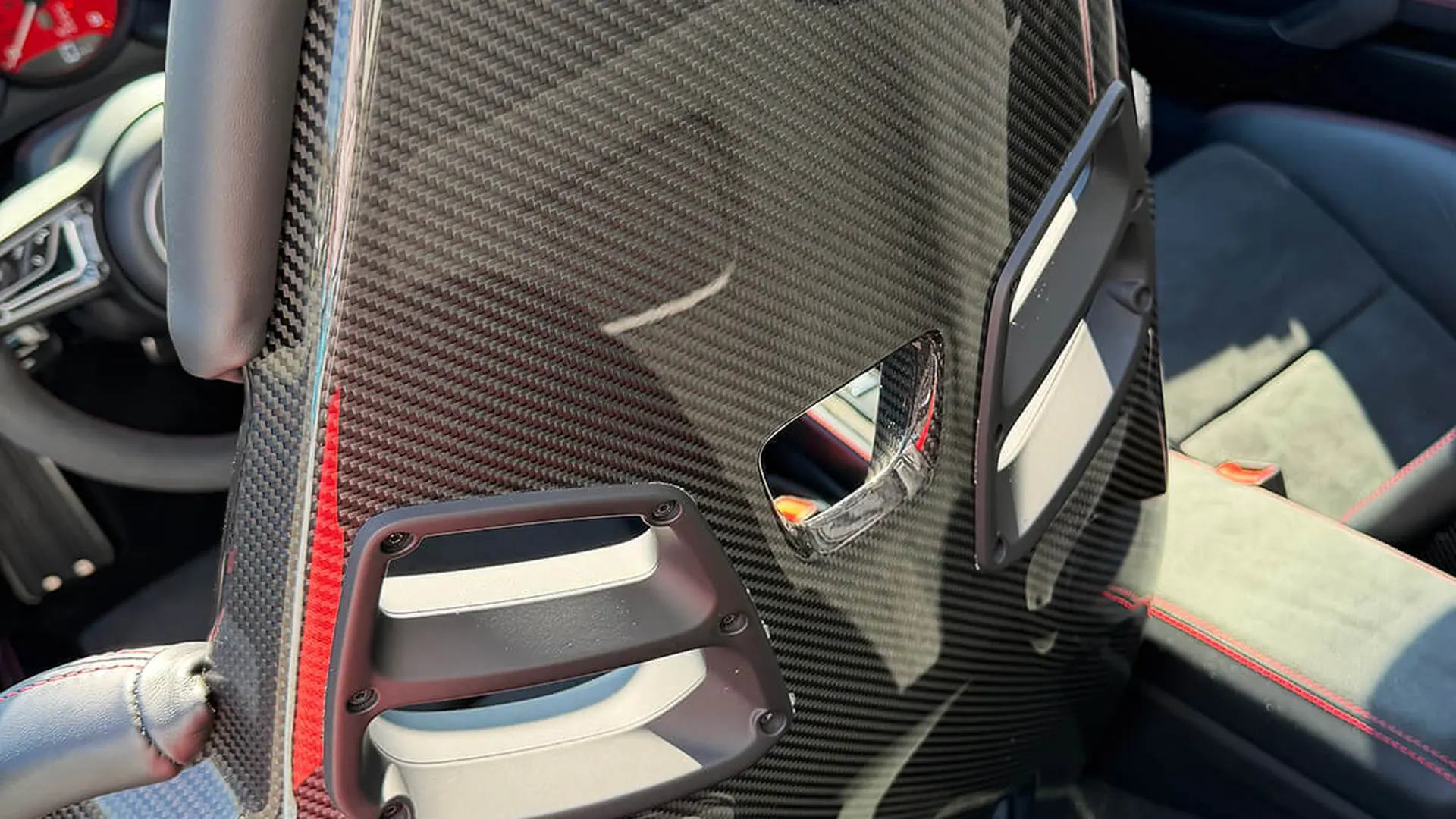 Porsche 718 — photo 14