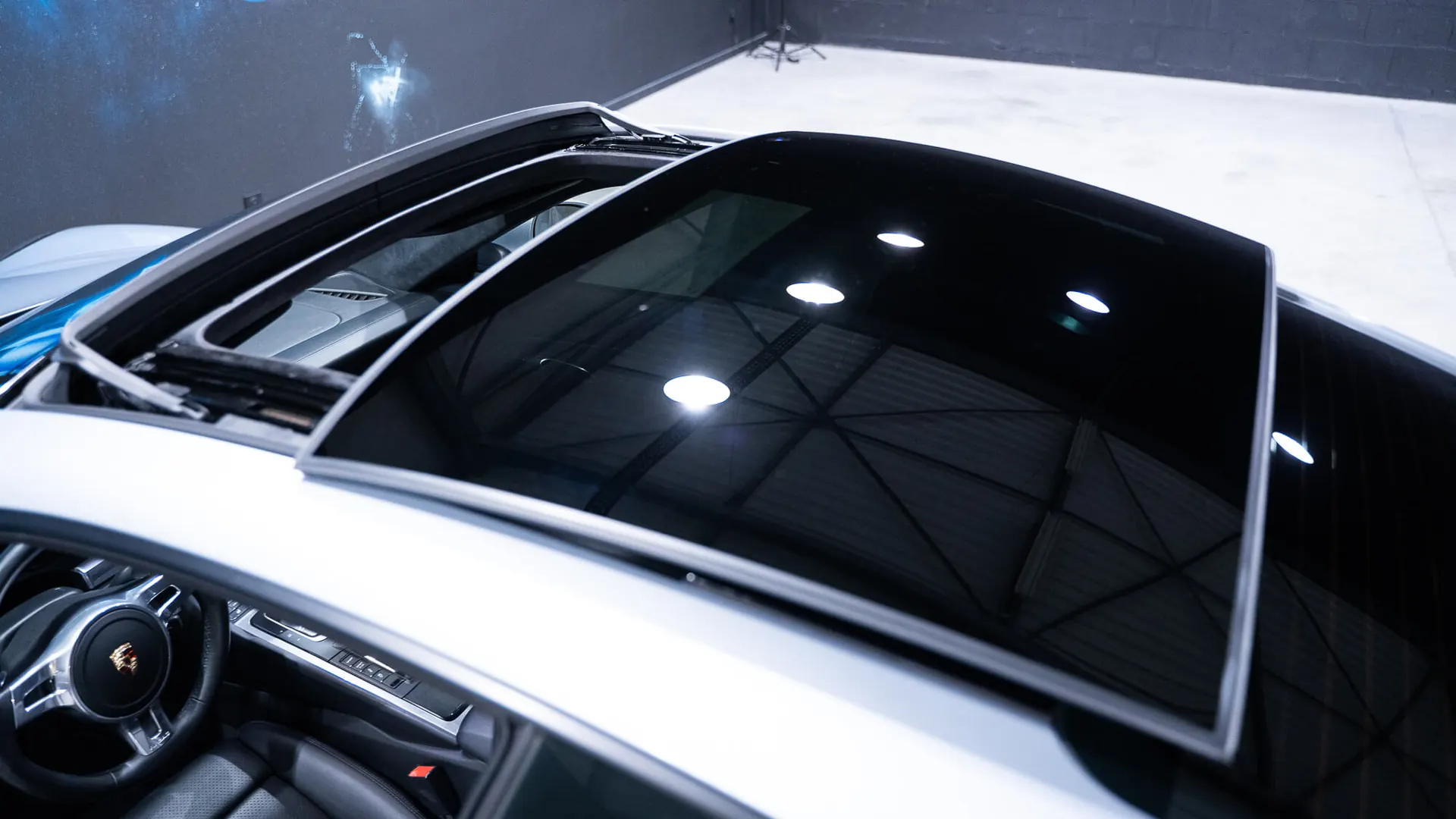 Porsche 911 — photo 36