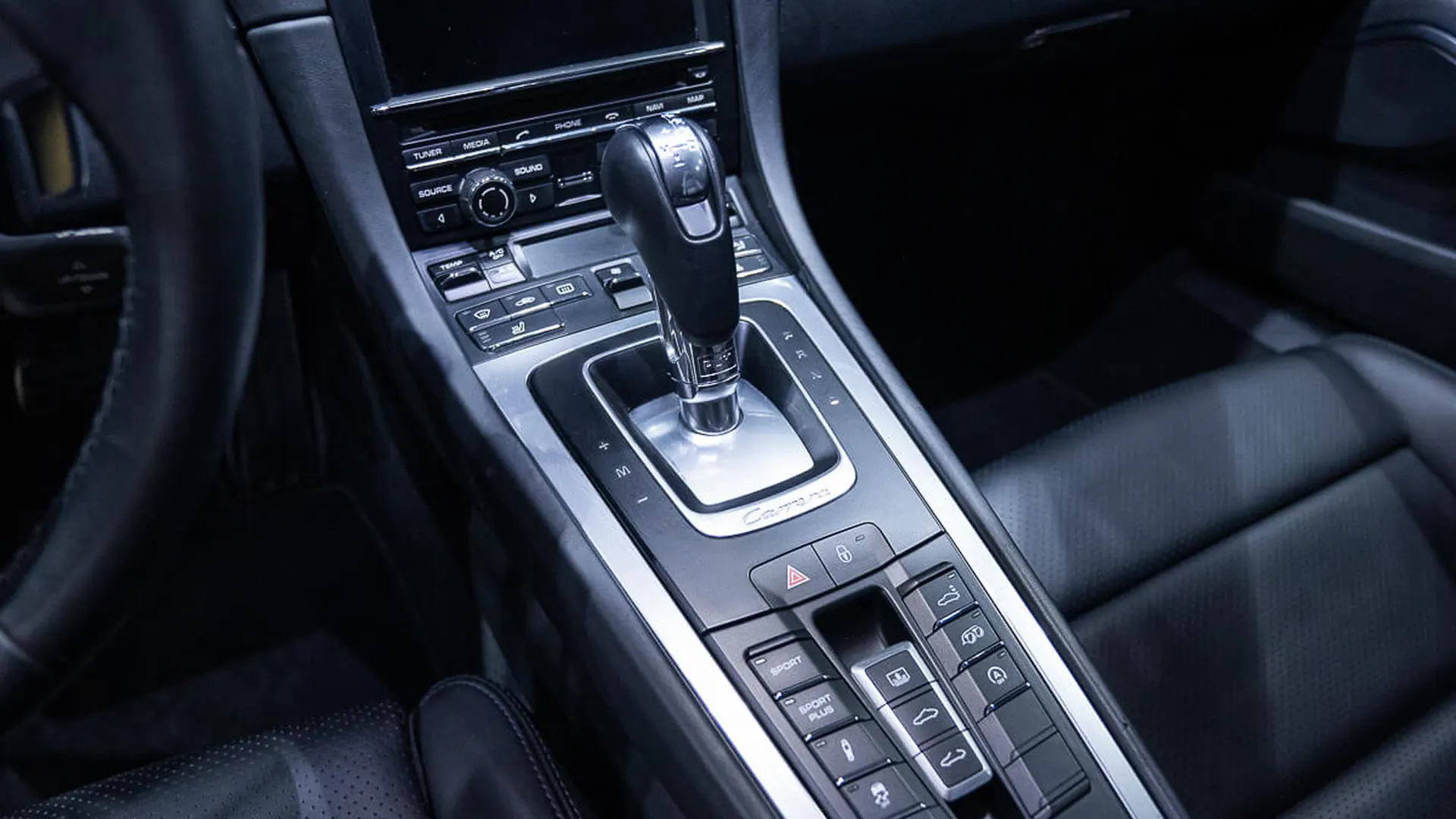 Porsche 911 — photo 22