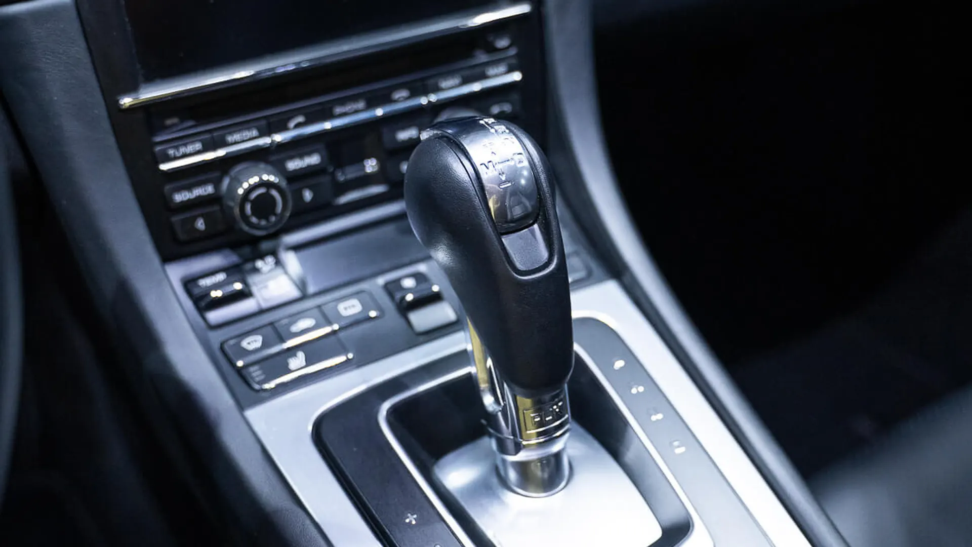 Porsche 911 — photo 13
