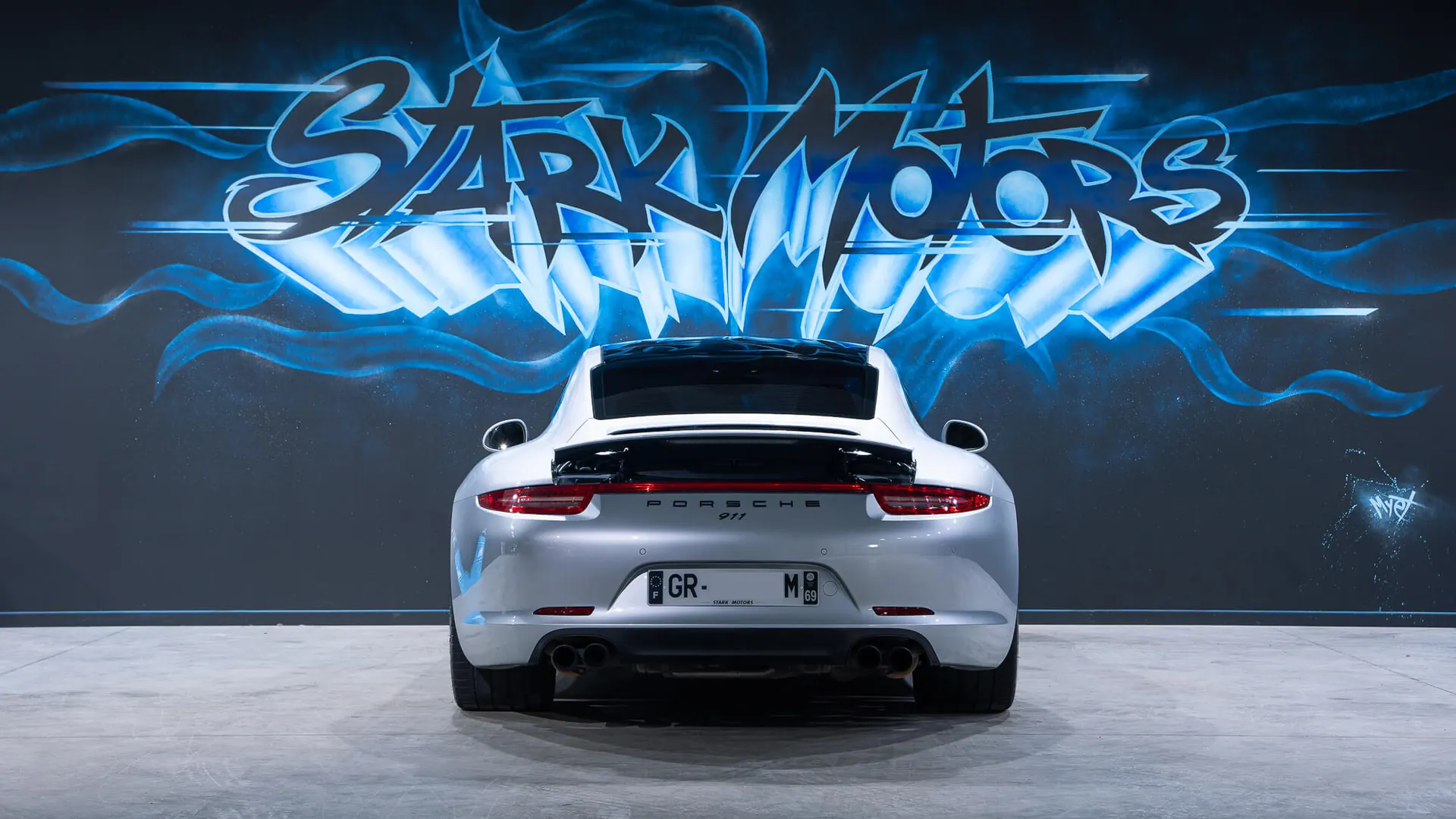 Porsche 911 — photo 7