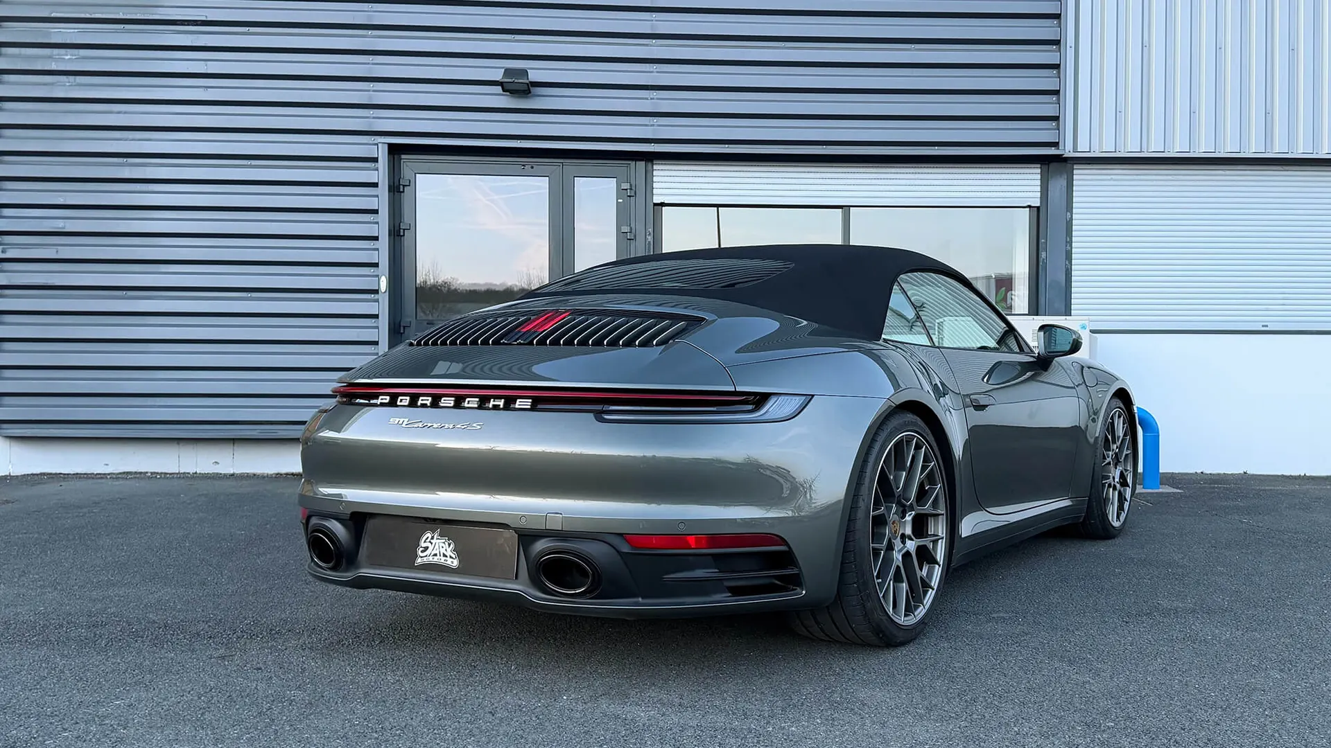Porsche 911 — photo 5