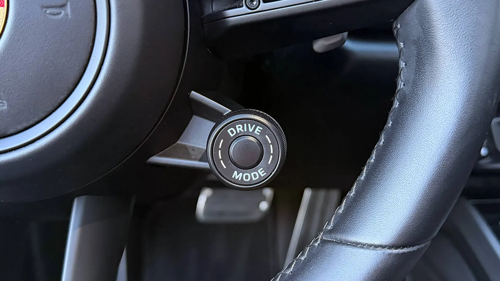 Porsche 911 — photo 22