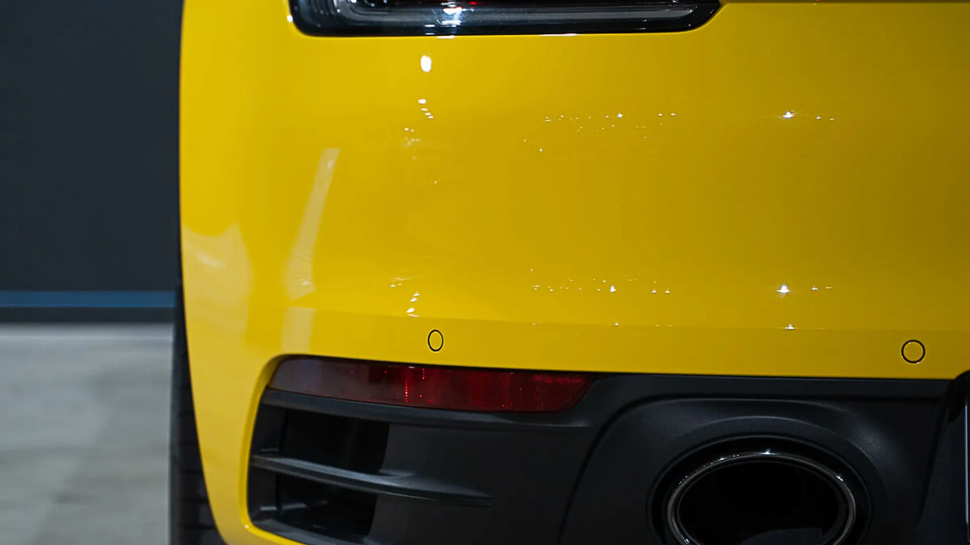 Porsche 911 — photo 33