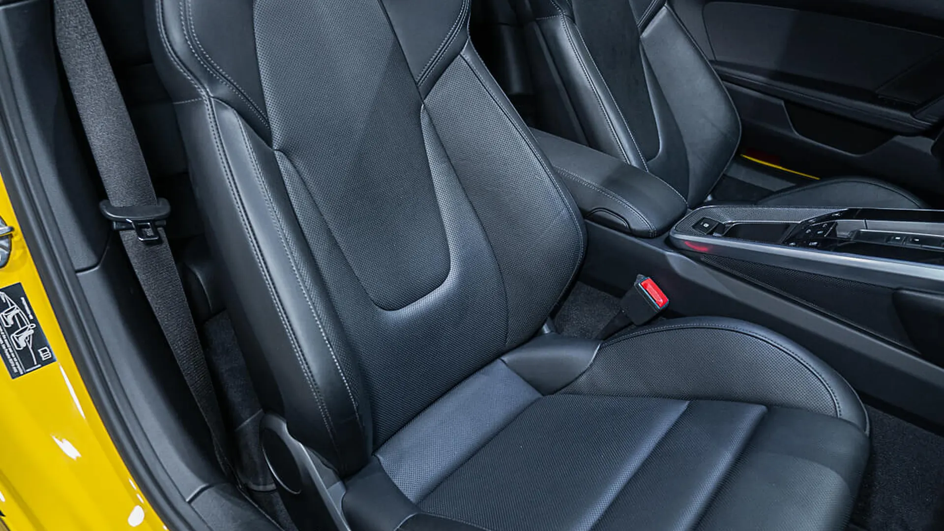Porsche 911 — photo 37