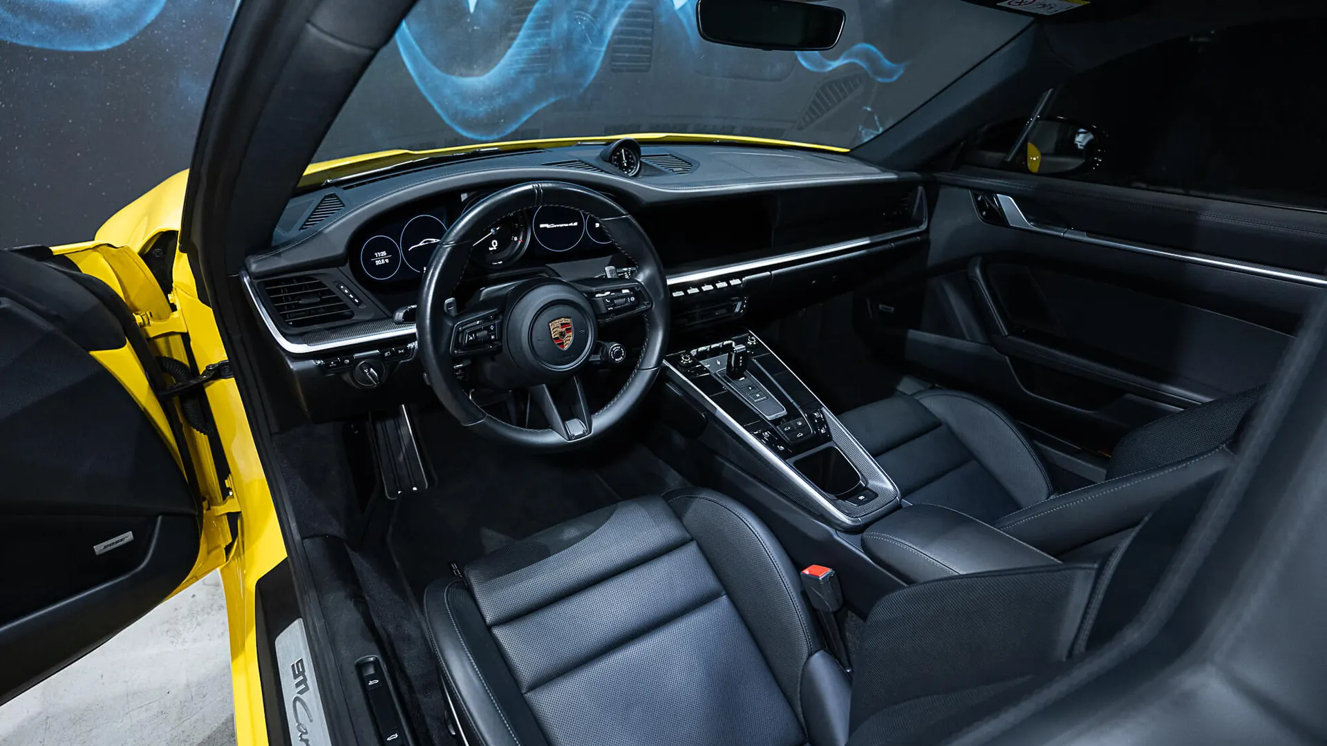 Porsche 911 — photo 8