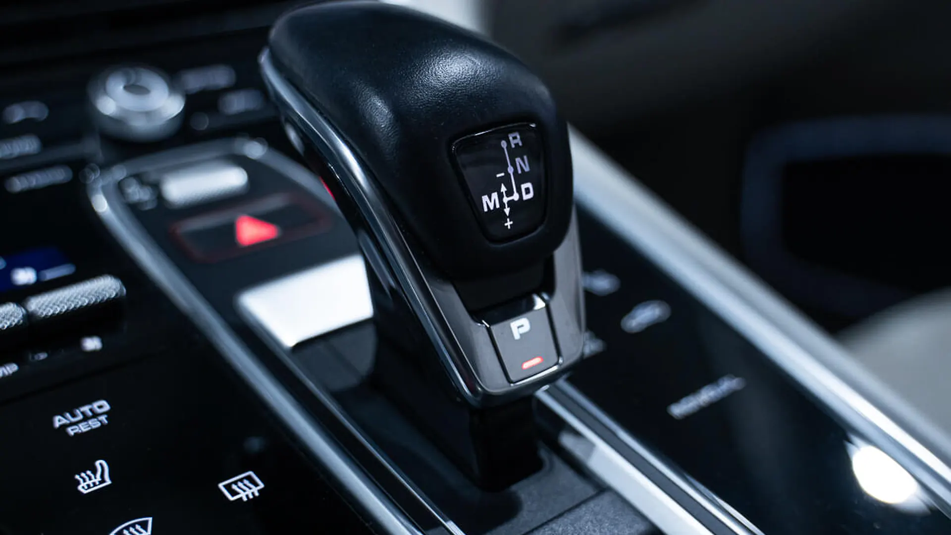 Porsche PANAMERA — photo 41