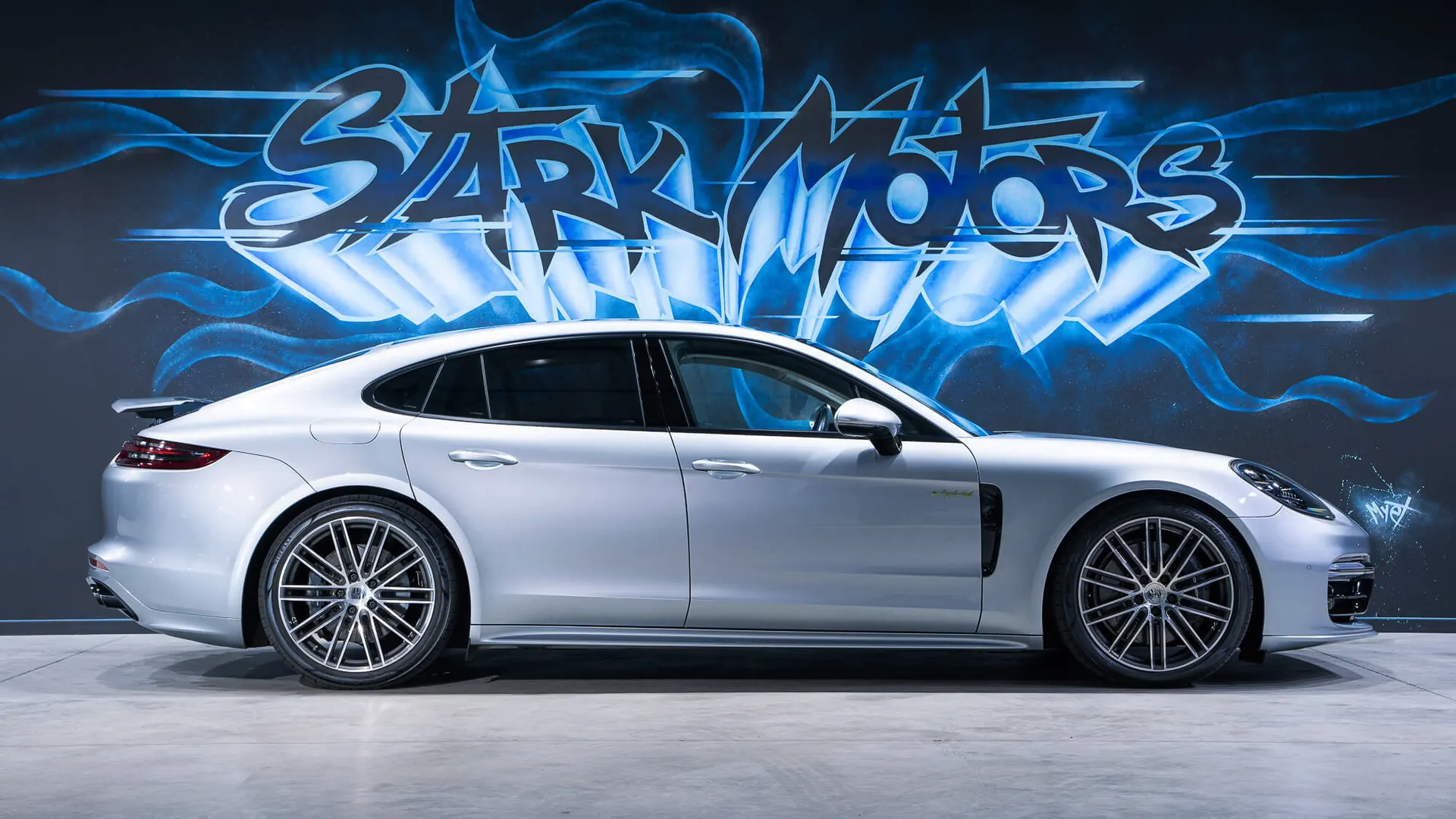 Porsche PANAMERA — photo 4