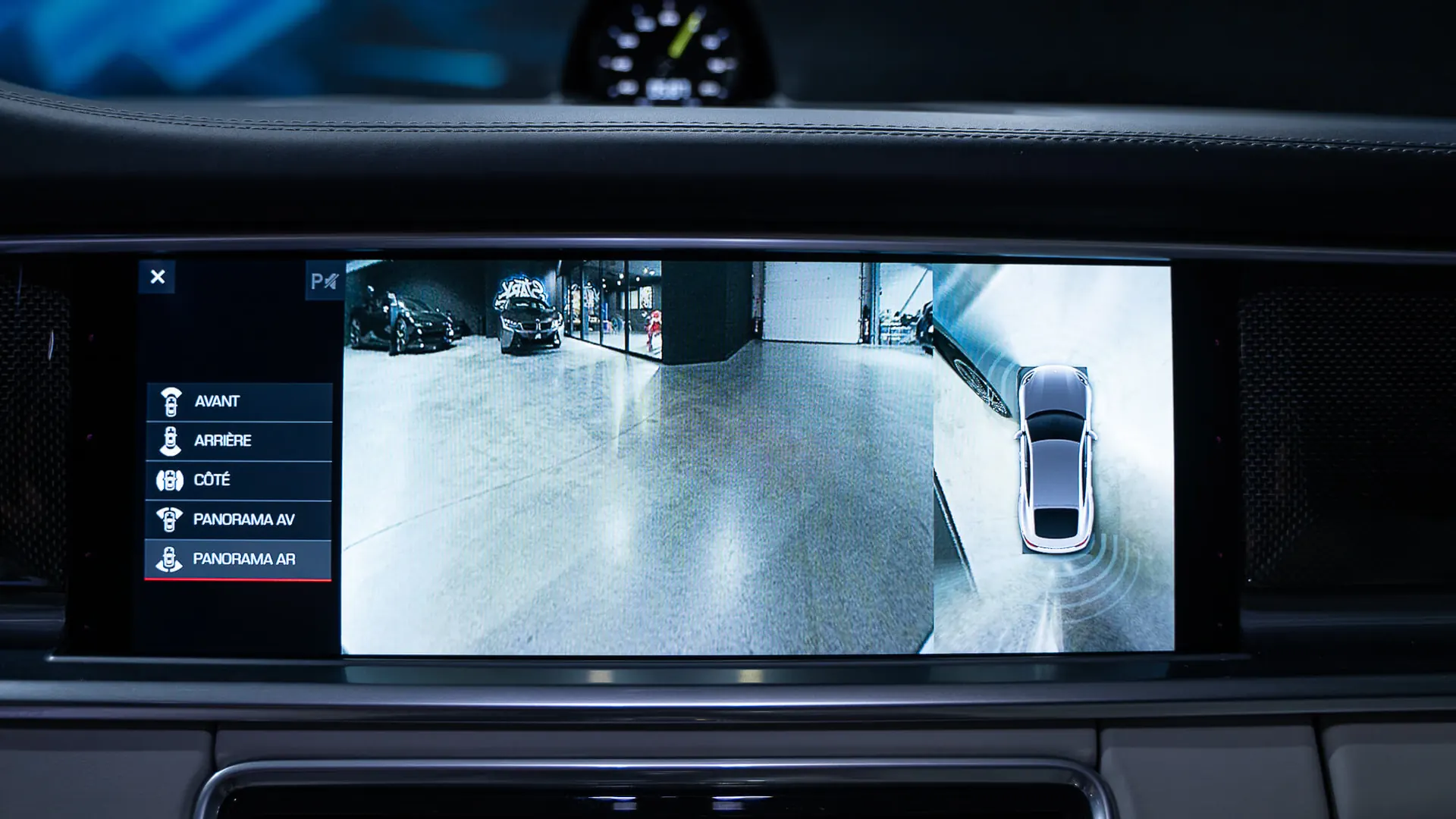 Porsche PANAMERA — photo 18