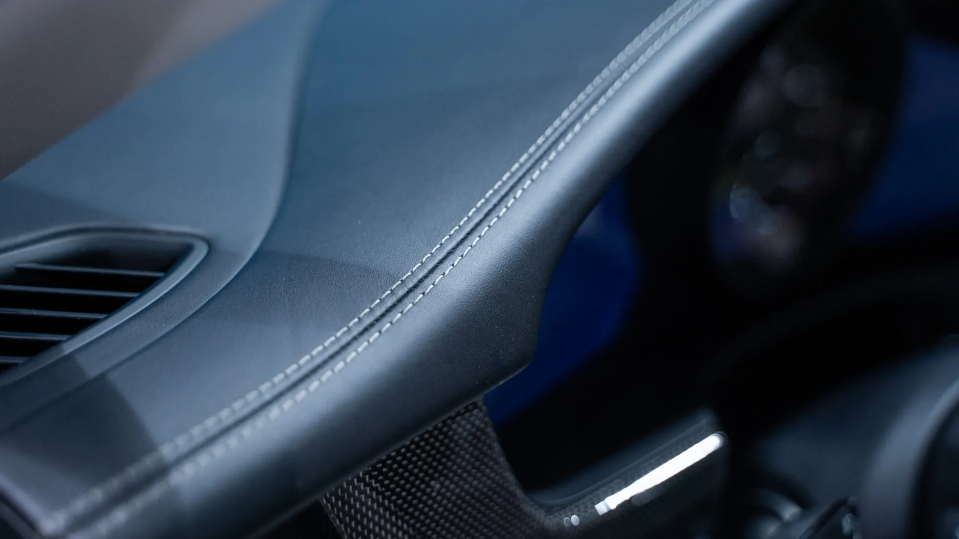 Porsche PANAMERA — photo 25
