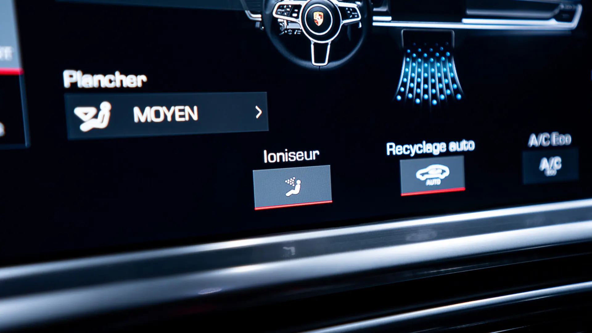 Porsche PANAMERA — photo 11