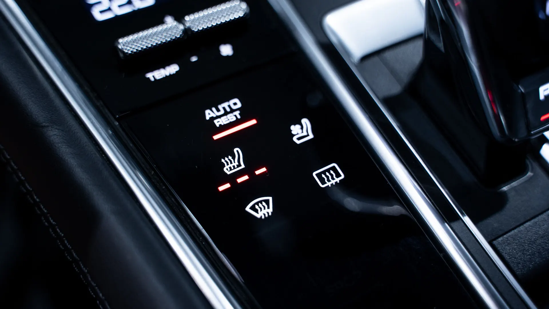 Porsche PANAMERA — photo 30