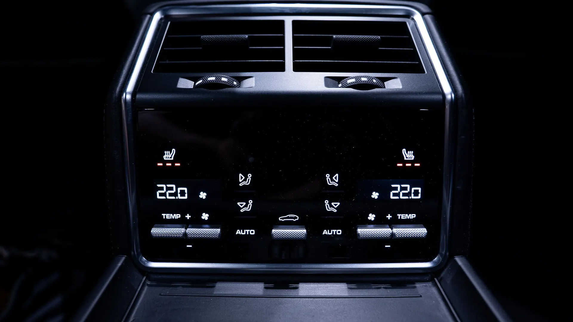 Porsche PANAMERA — photo 13