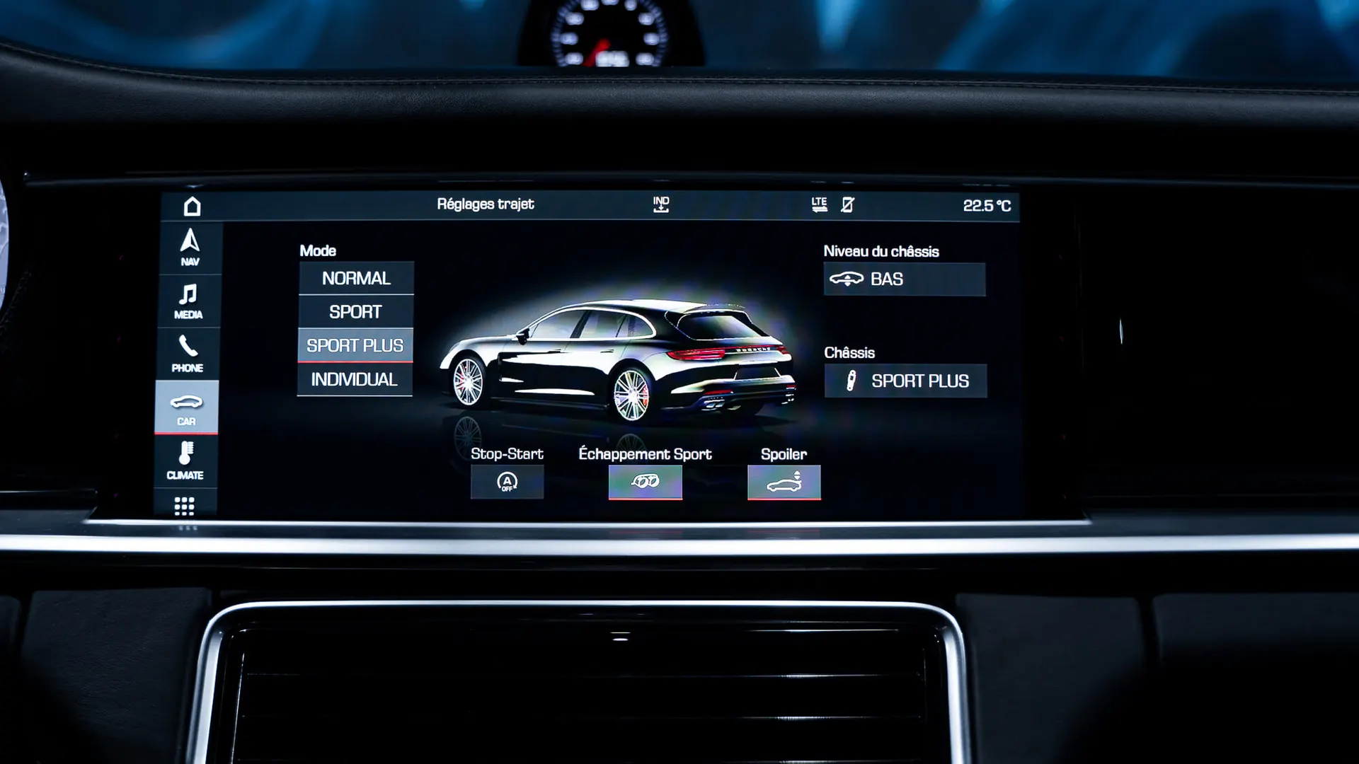 Porsche PANAMERA — photo 28