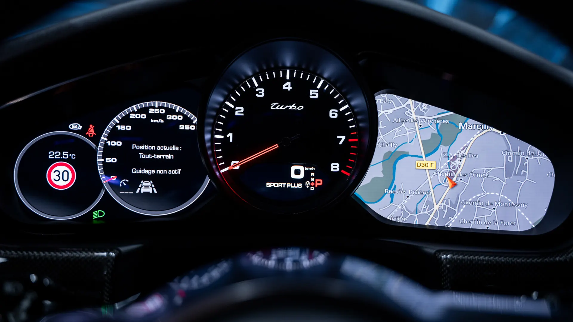 Porsche PANAMERA — photo 27
