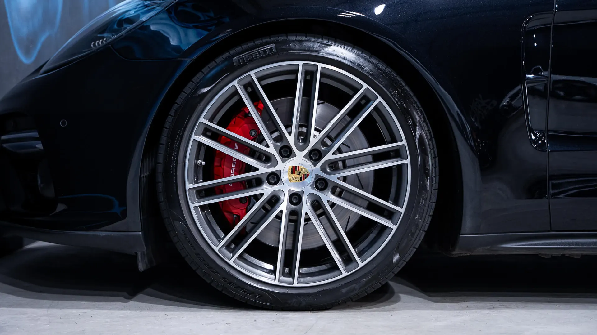 Porsche PANAMERA — photo 36