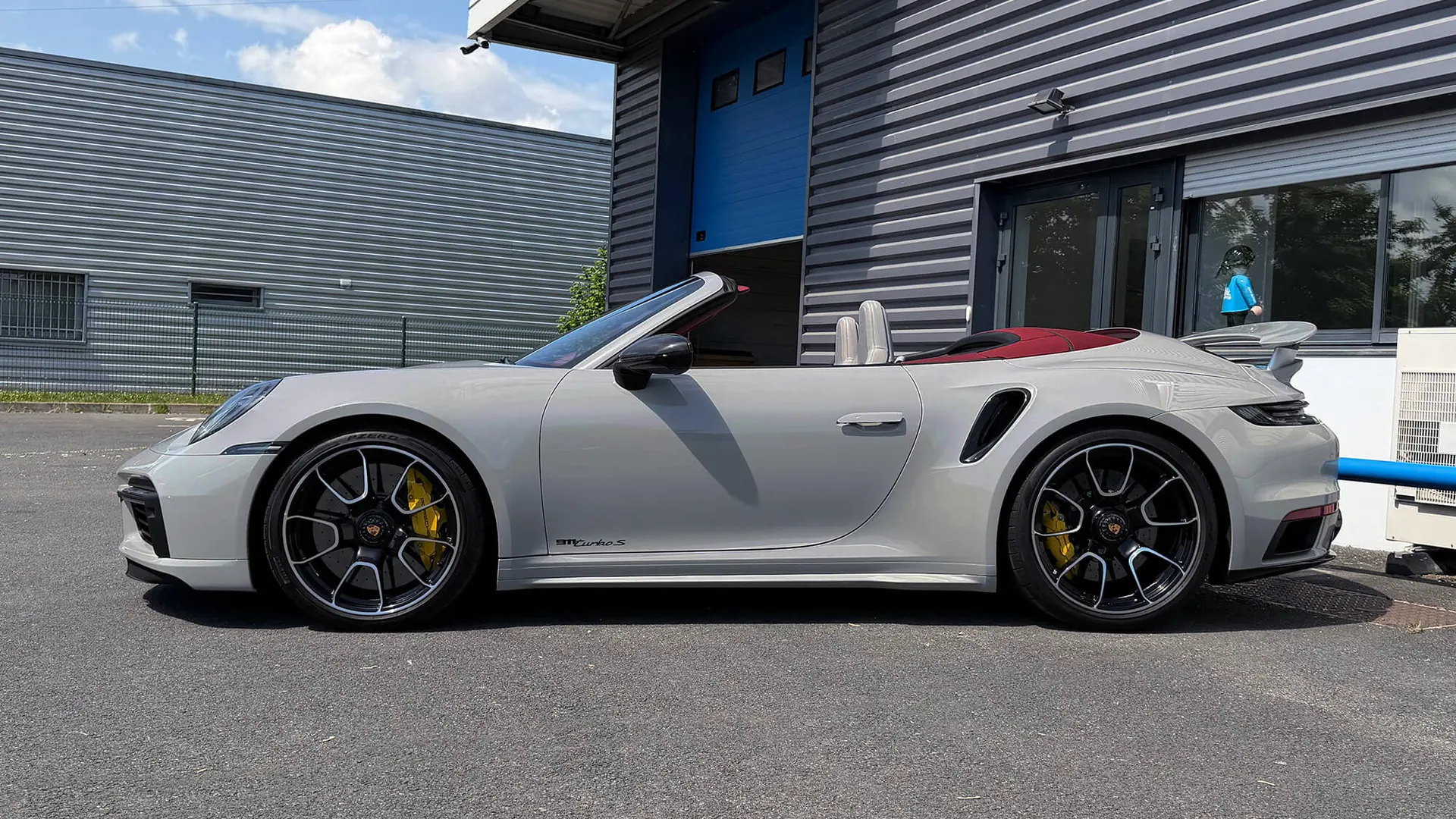 Porsche 911 — photo 5