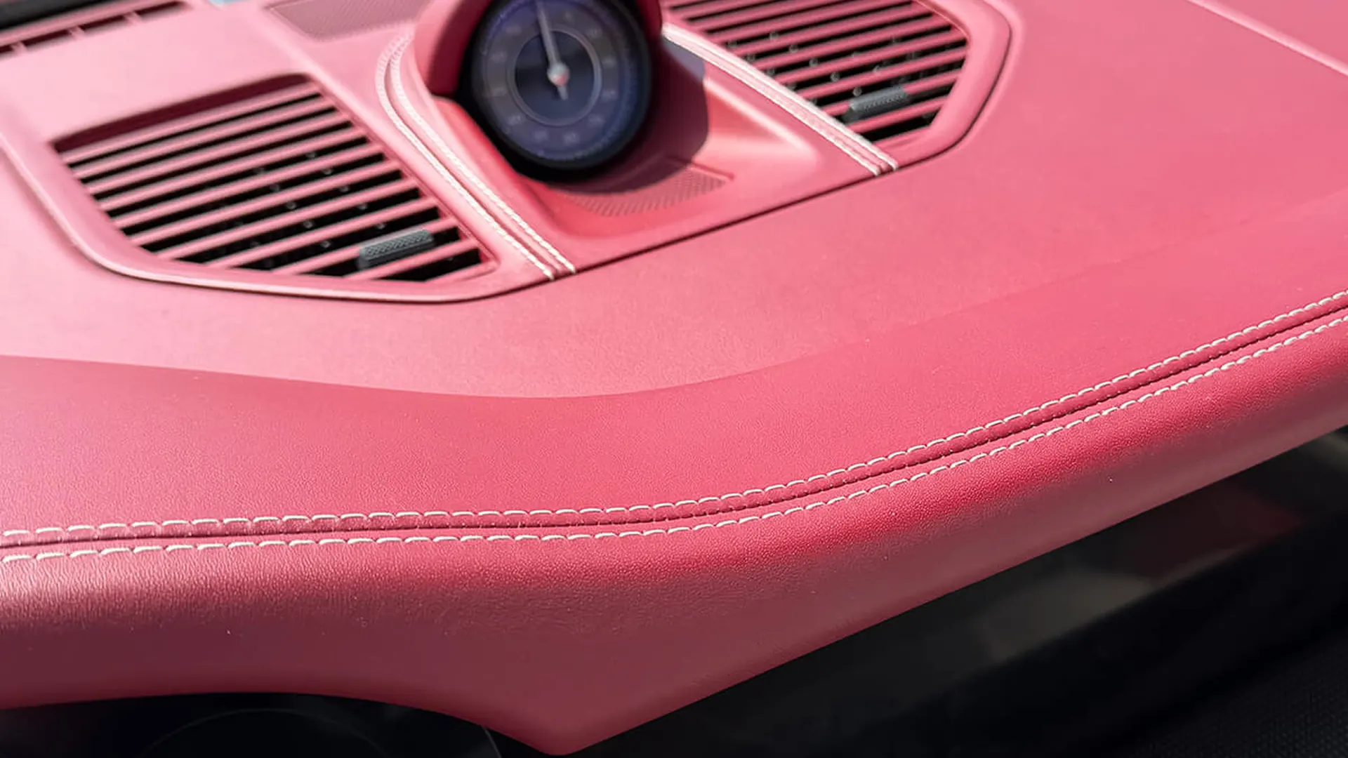 Porsche 911 — photo 41