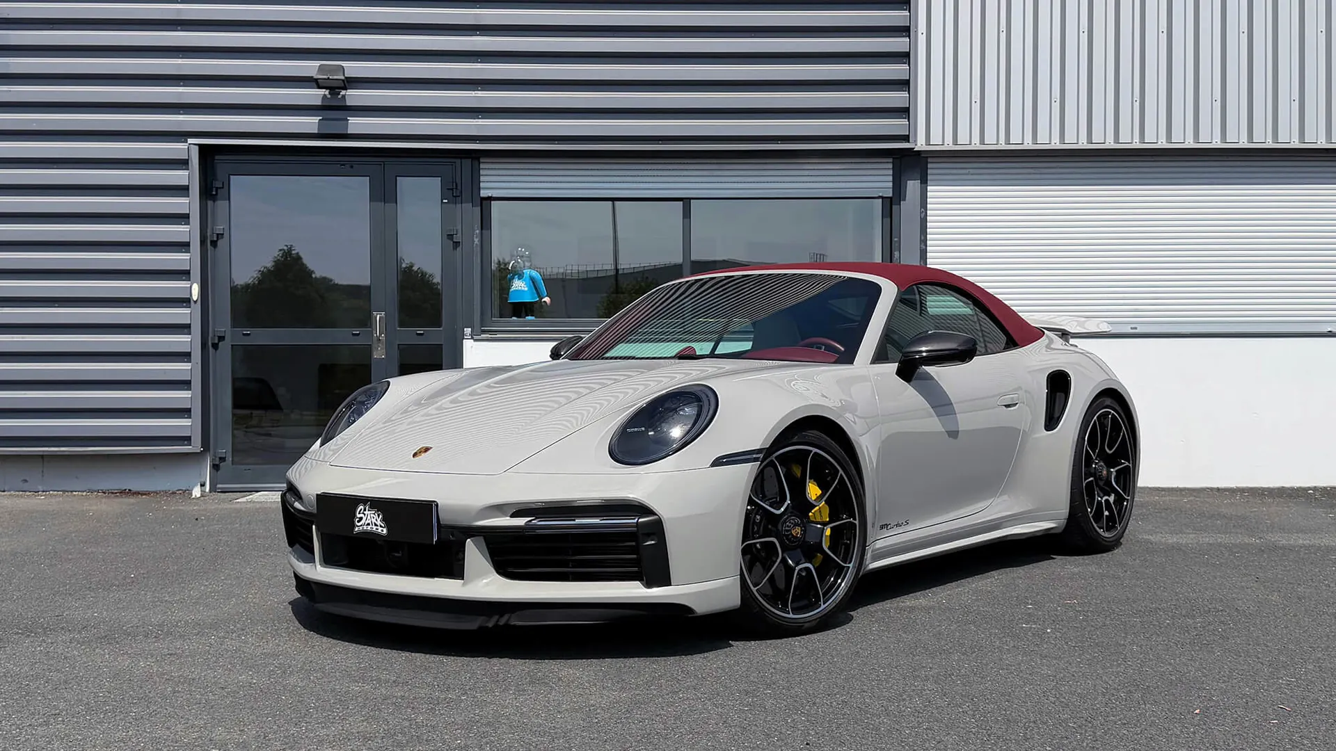 Porsche 911 — photo 2