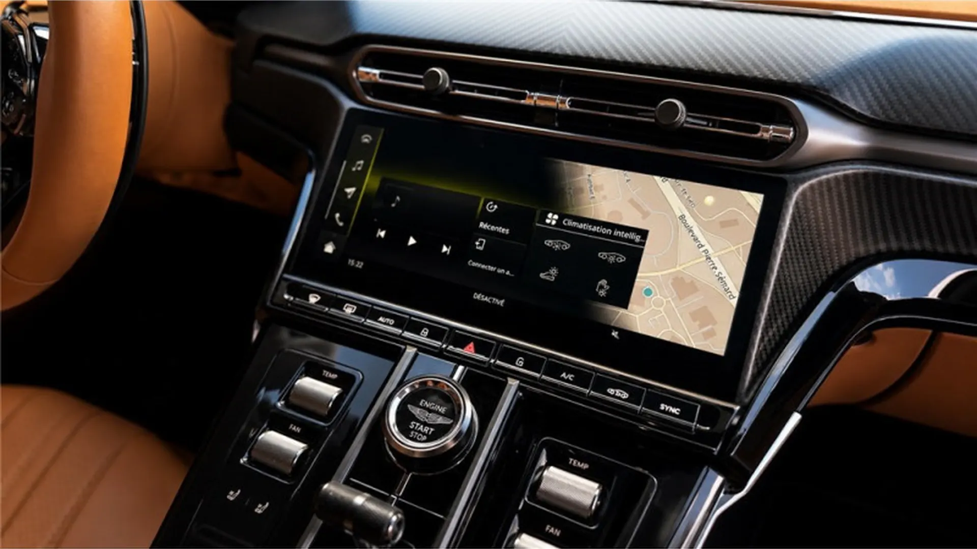 Aston Martin VANTAGE — photo 20
