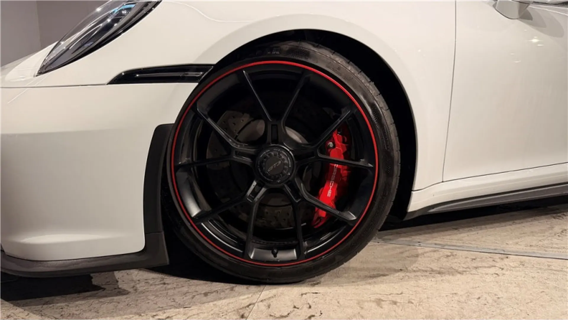 Porsche 911 GT3 — photo 7