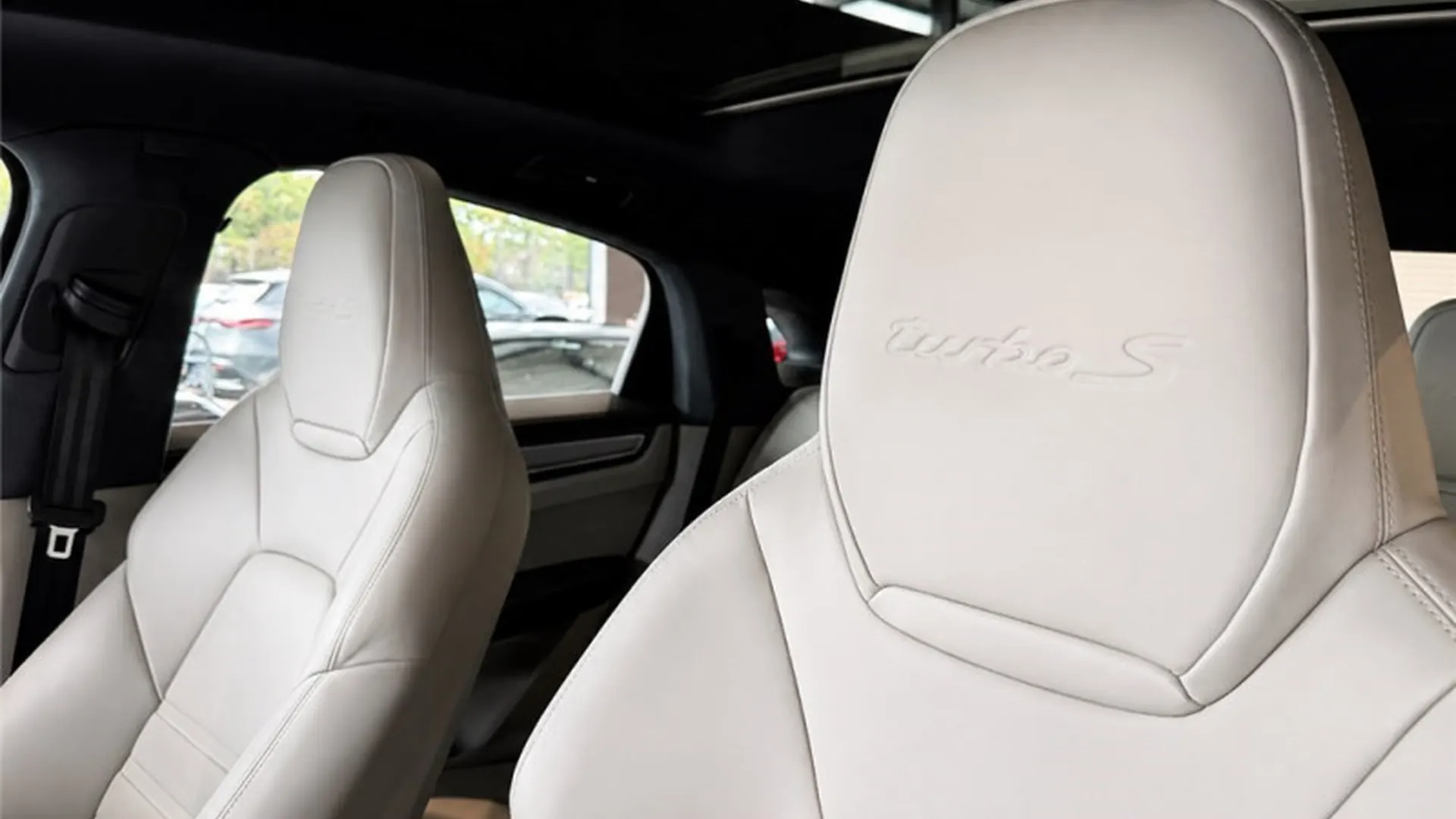 Porsche CAYENNE COUPE — photo 8