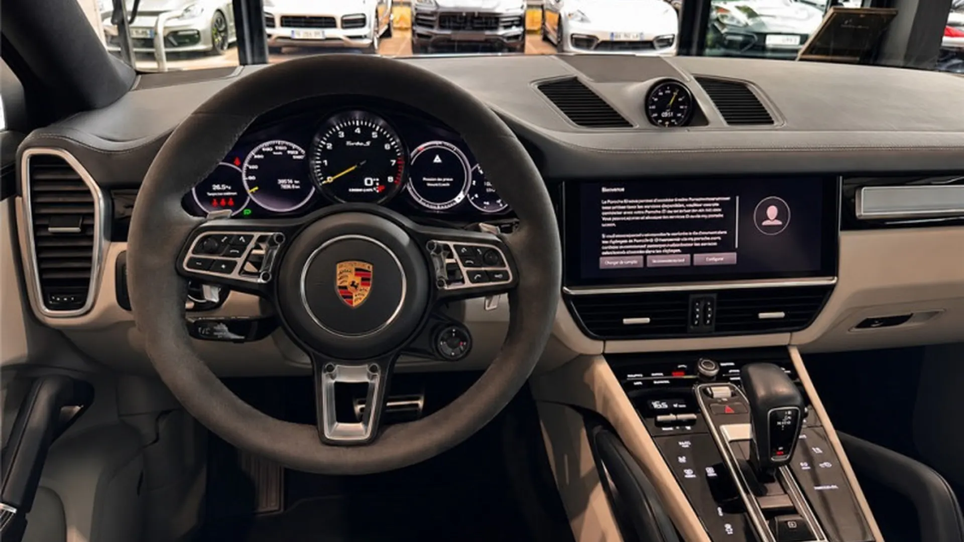 Porsche CAYENNE COUPE — photo 9