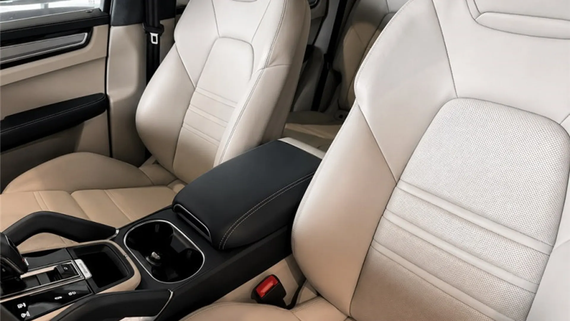 Porsche CAYENNE COUPE — photo 7