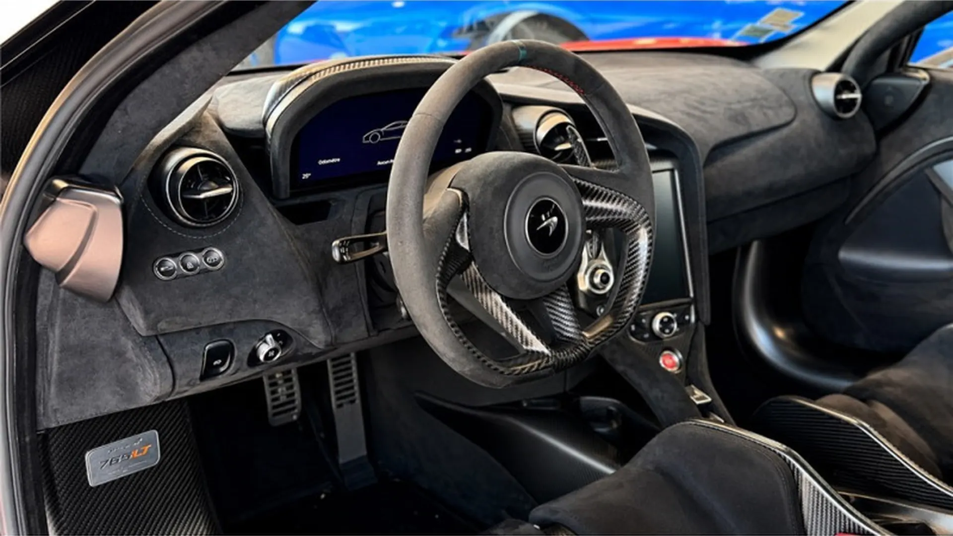 McLaren MCLAREN 765LT — photo 15