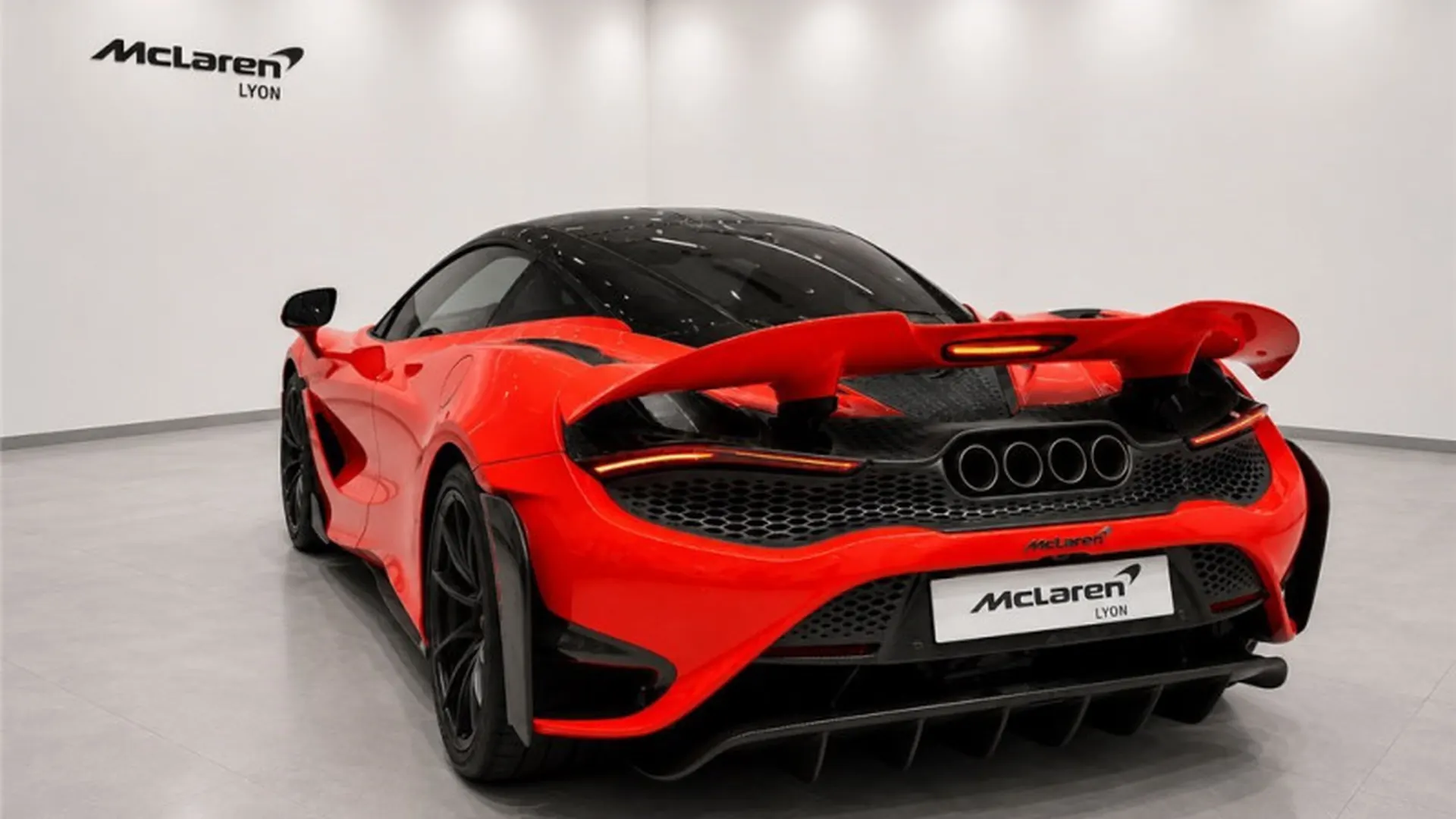McLaren MCLAREN 765LT — photo 3