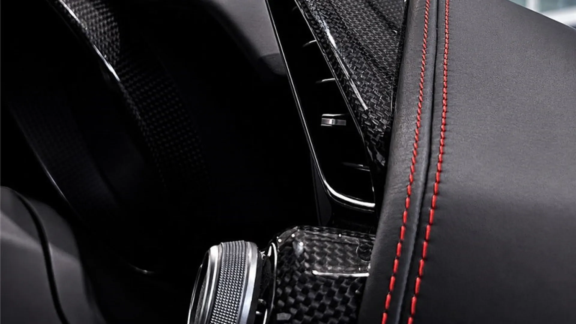 Ferrari 488 GTB — photo 20