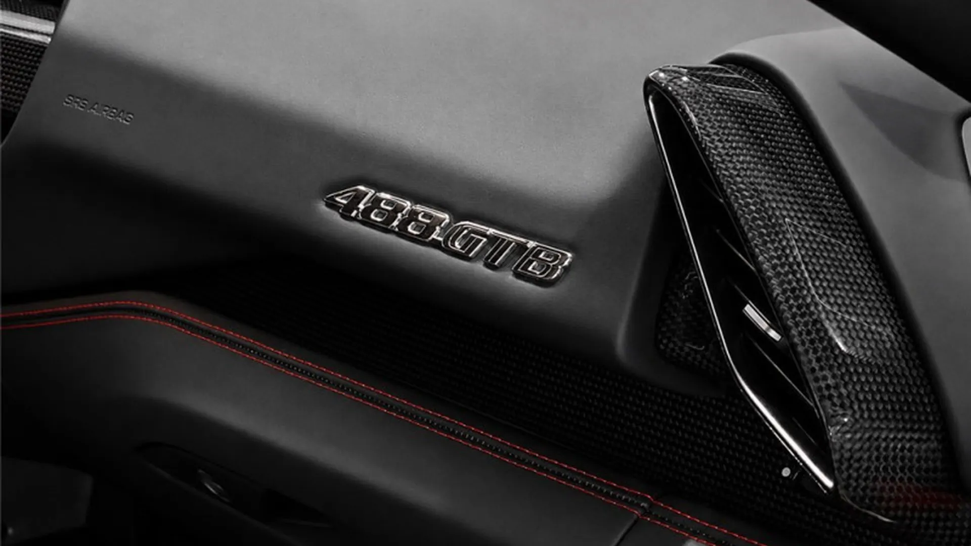 Ferrari 488 GTB — photo 15