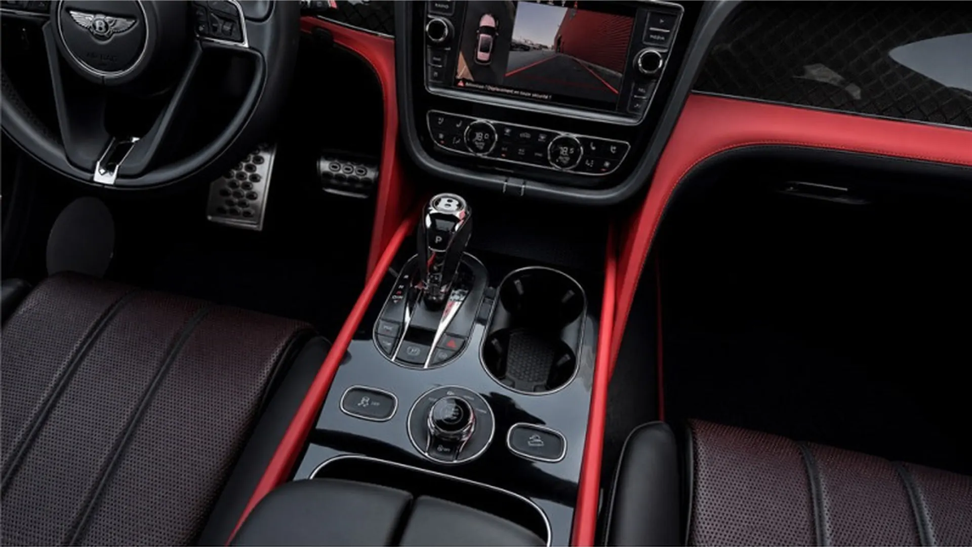 Bentley BENTAYGA — photo 17