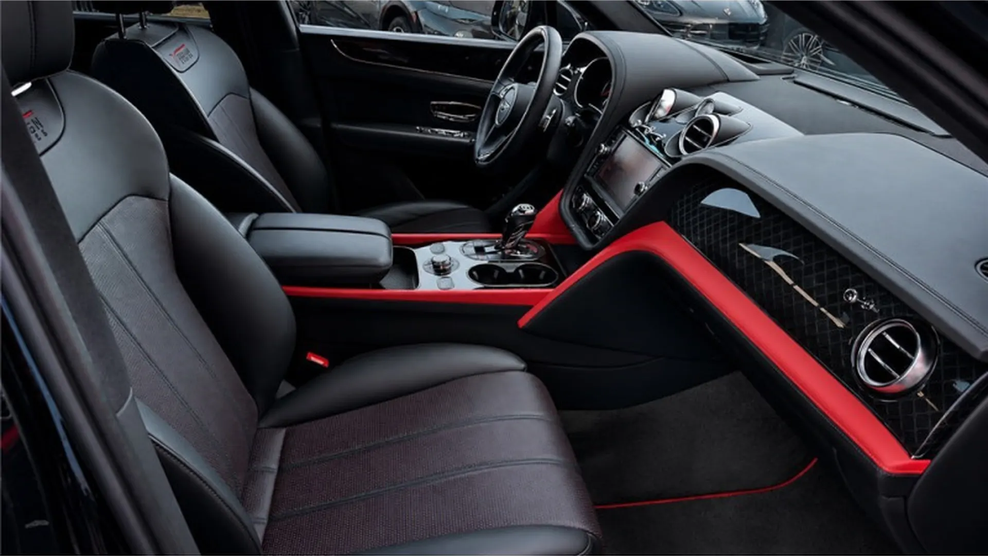 Bentley BENTAYGA — photo 15