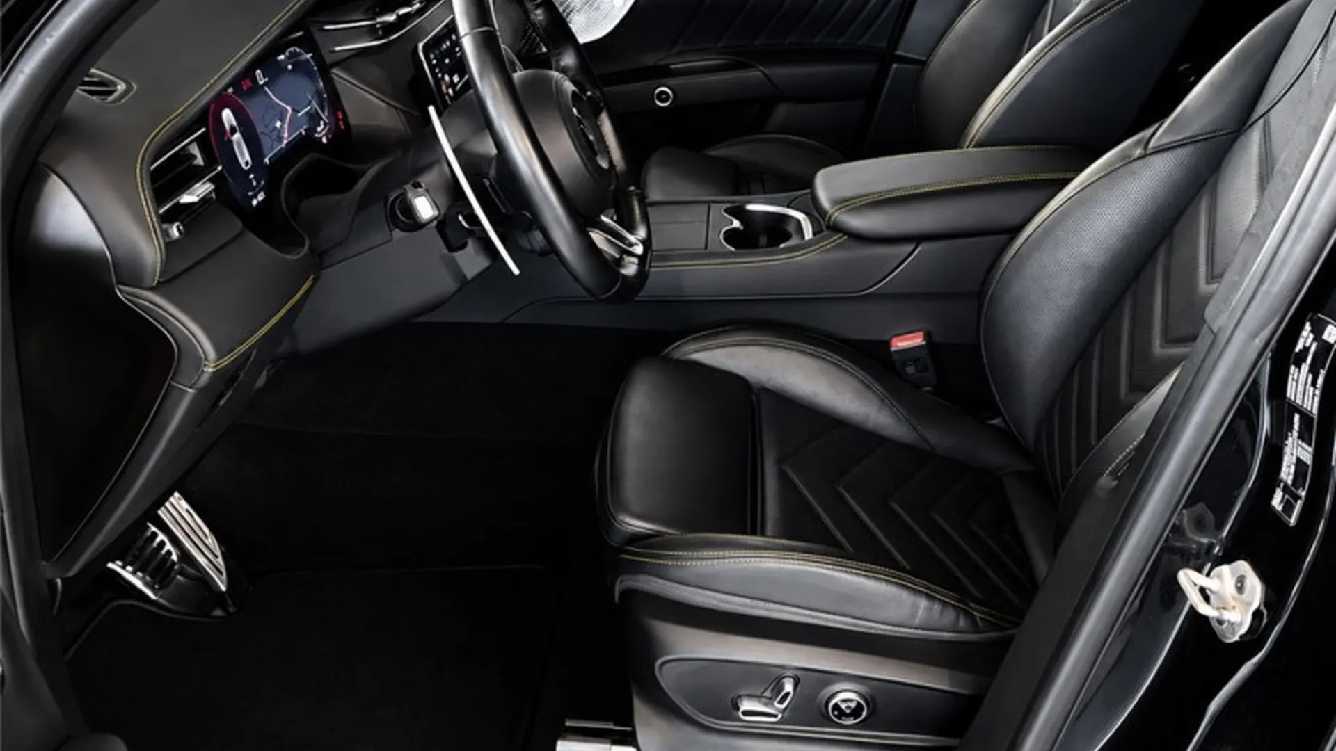 Maserati Grecale — photo 10
