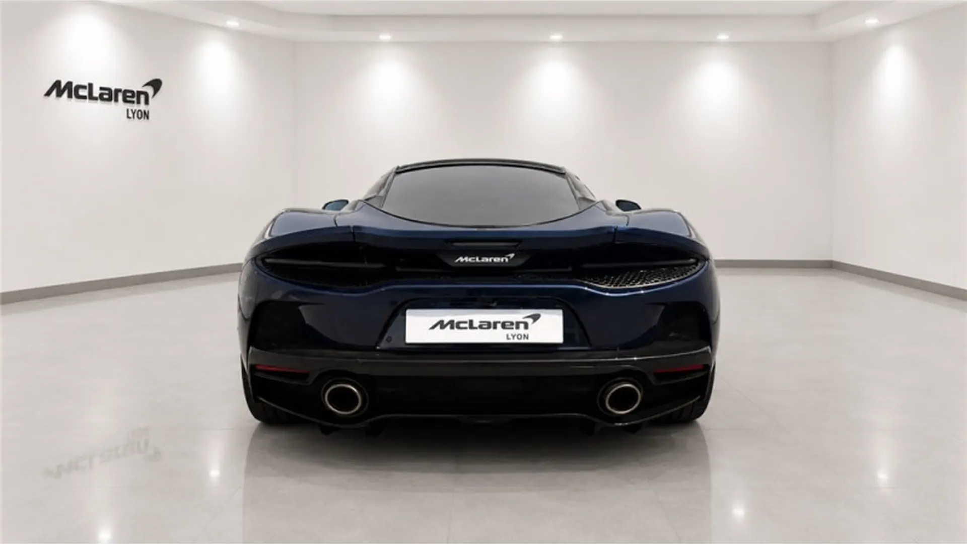McLaren GT — photo 4