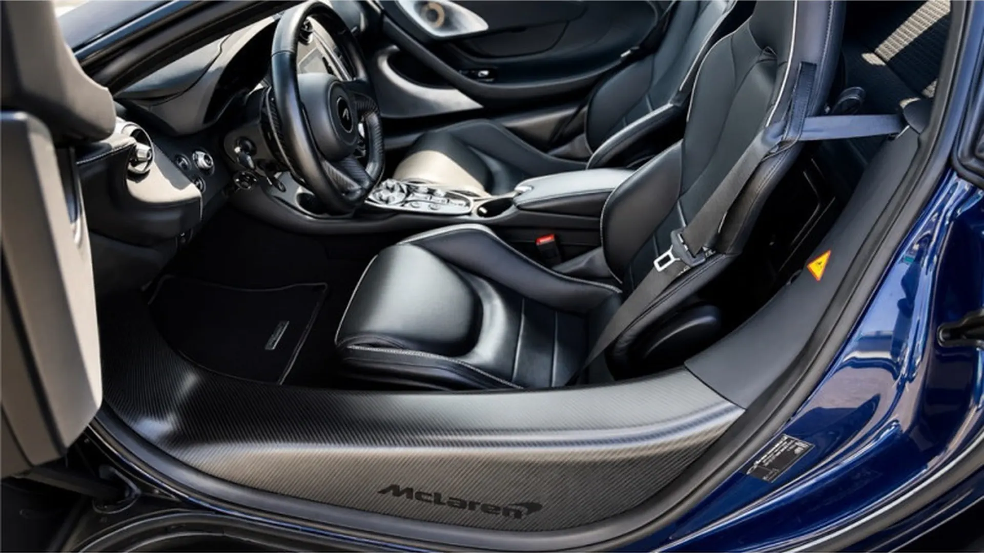 McLaren GT — photo 6