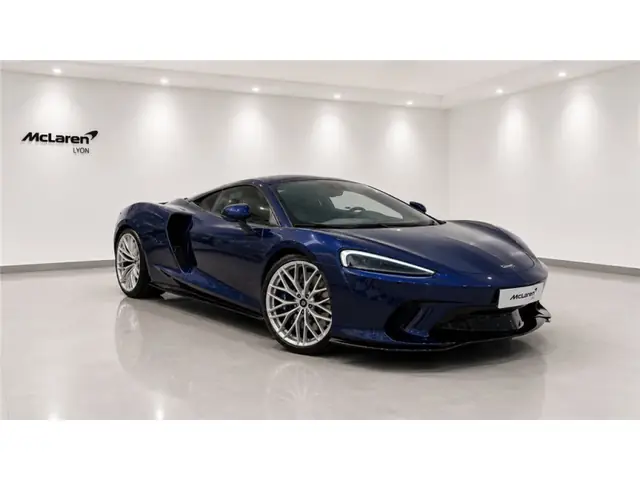 McLaren GT