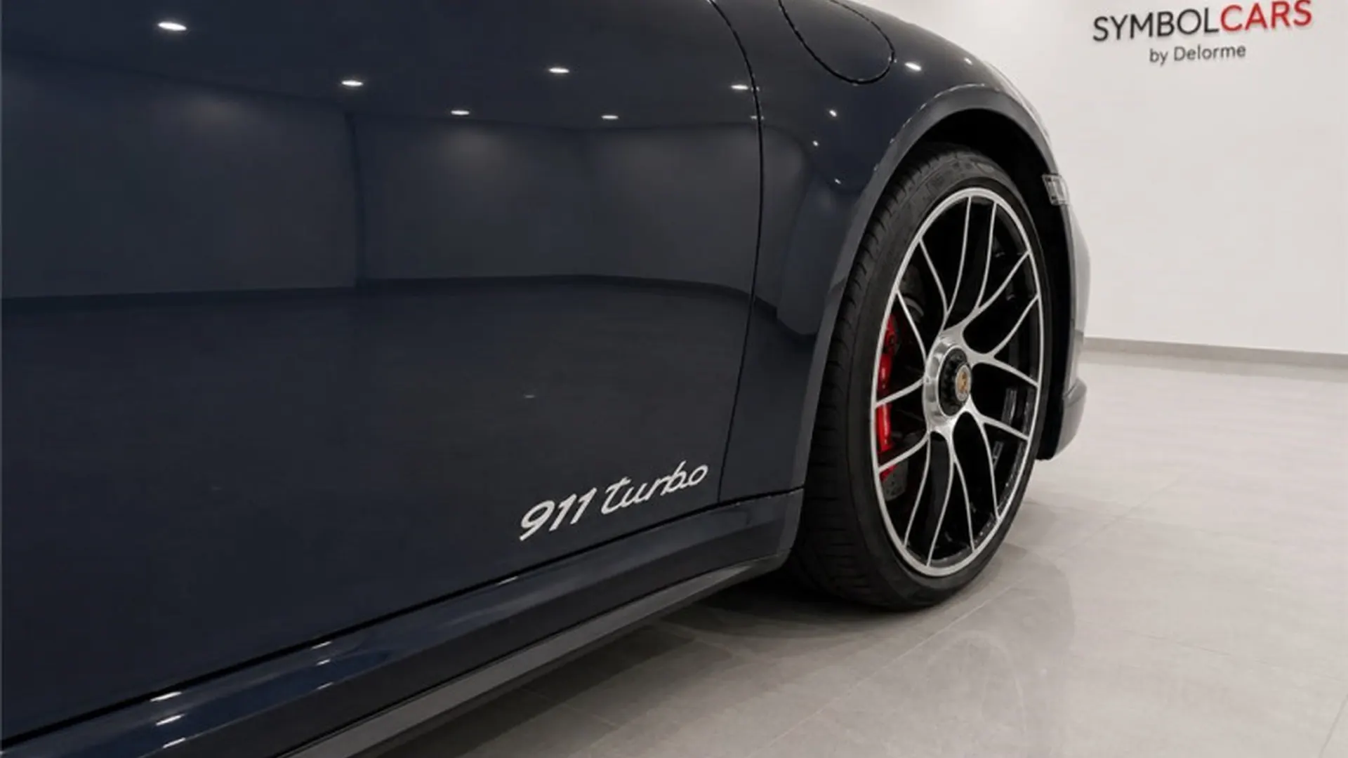 Porsche 911 — photo 6