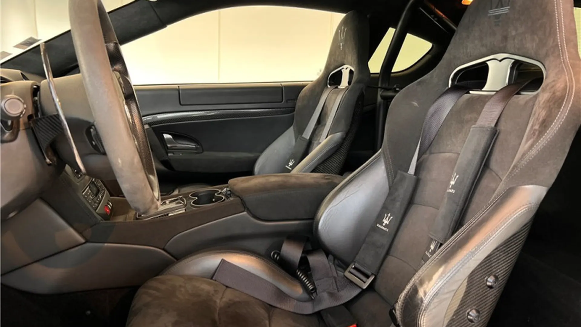 Maserati GRANTURISMO — photo 16