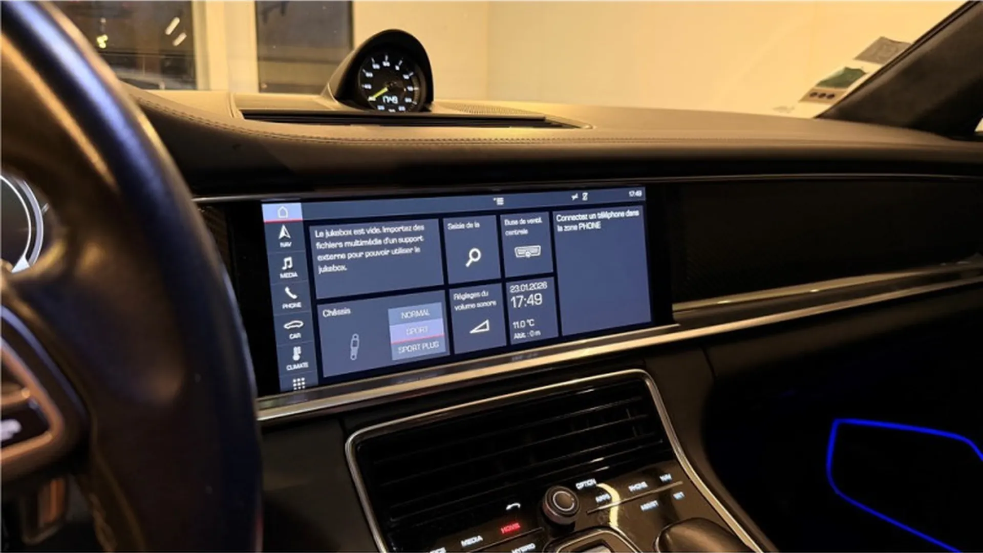 Porsche PANAMERA — photo 14