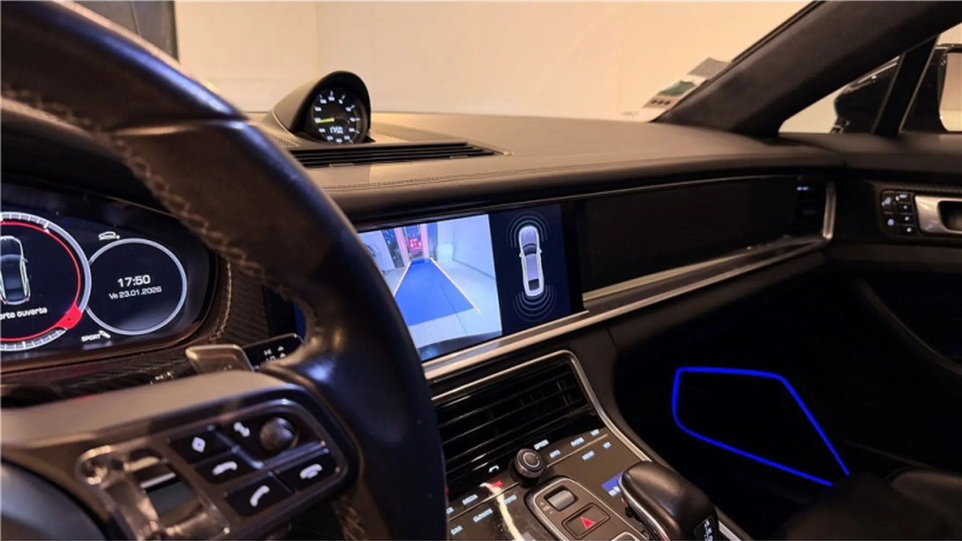 Porsche PANAMERA — photo 20